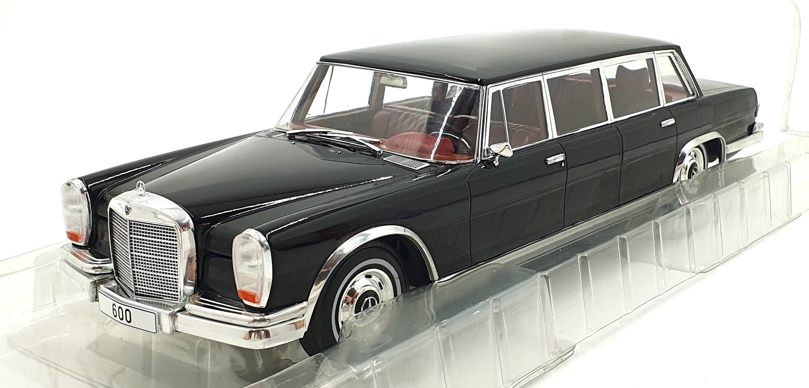Model Car Group 1/18 Scale MCG18187 - Mercedes-Benz 600 - Black