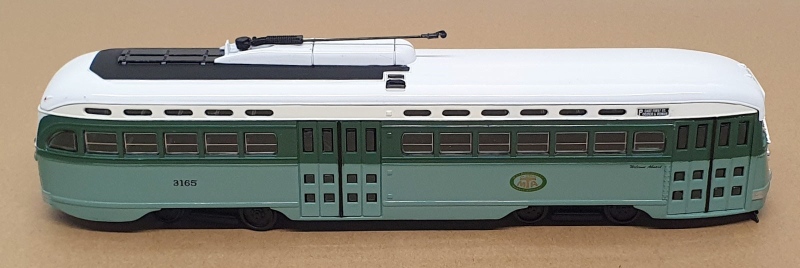 Corgi 1/50 Scale 55007 - Los Angelas MTA PCC Street Car No. 3165