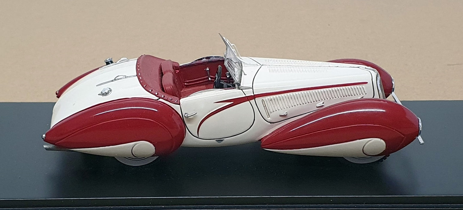 Spark 1/43 Scale S2704 - 1936 Delahaye 135 Figoni & Falaschi Gr. Sport Cream/Red
