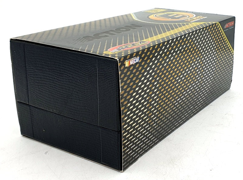 Action 1/24 Scale 400547 Pontiac Grand Prix 2001 Interstate Batteries NASCAR #18