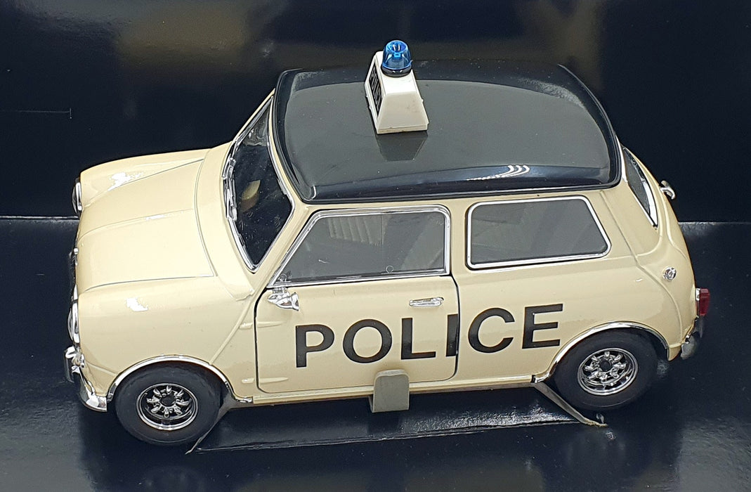 Solido 1/18 Scale Diecast  7190-4 - Mini Cooper Police - Cream/Black