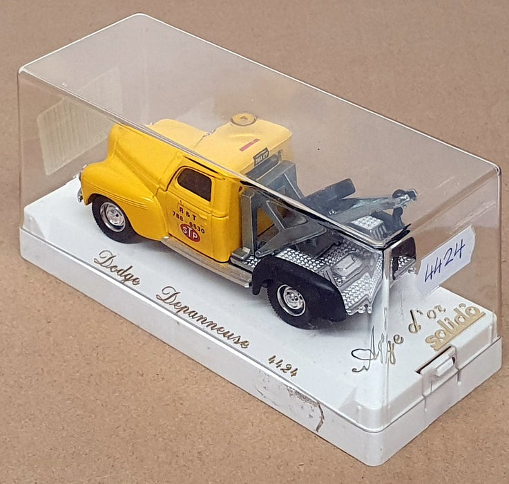 Solido 1/43 Scale 4424 - Dodge Depanneuse Wrecker Truck (STP) Yellow