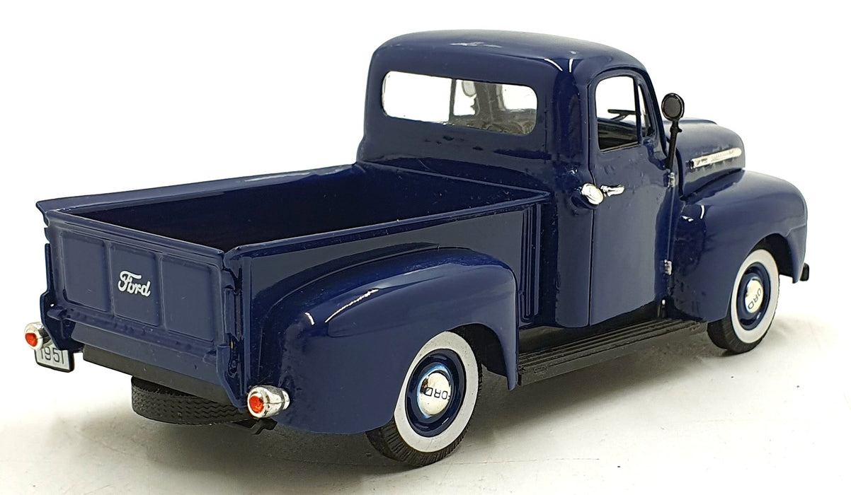 Signature 1/32 Scale Diecast VTY5A - 1951 Ford F-1 Pickup Truck - Blue