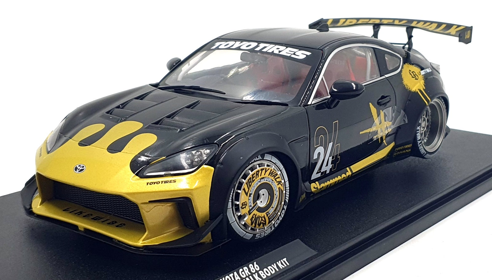 Solido 1/18 Scale S1813603 - 2024 Toyota GR86 Liberty Walk - Black/Gold