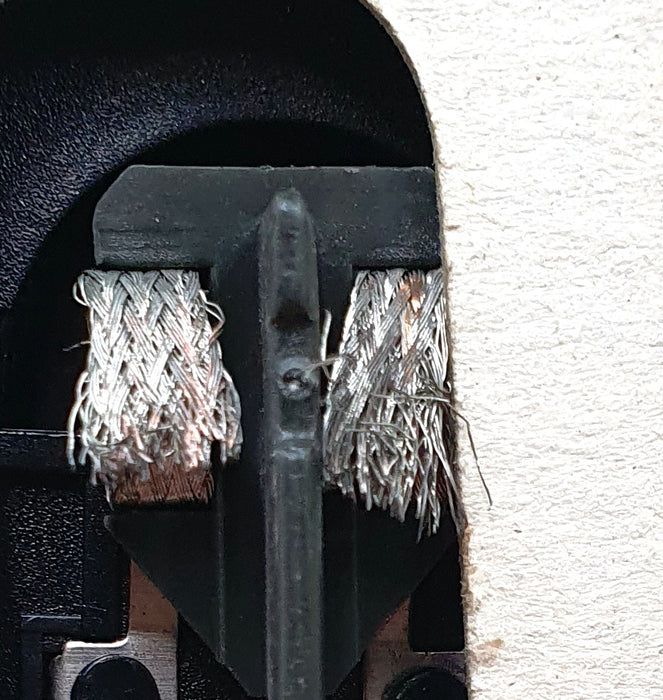 Scalextric 1/32 Scale Slotcar C256 - Porsche 962 C Repsol #6 - Blue