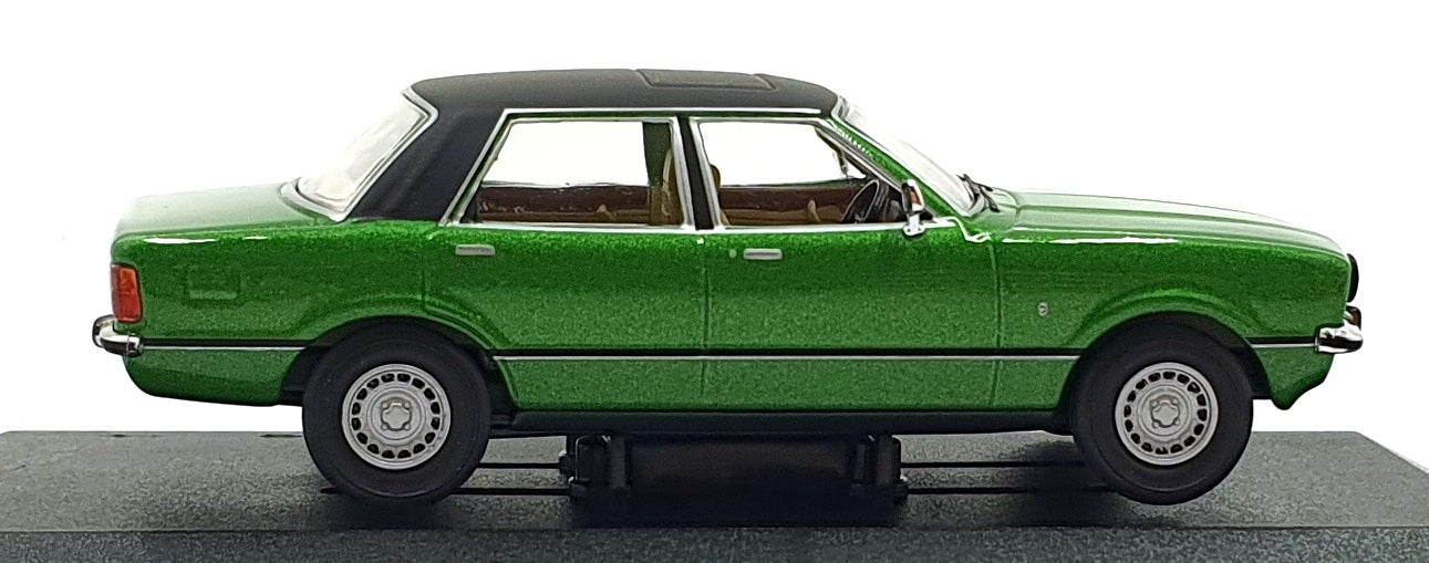 Vanguards 1/43 Scale Diecast VA11918 - Ford Cortina Mk4 2.3 Ghia - Regency Green