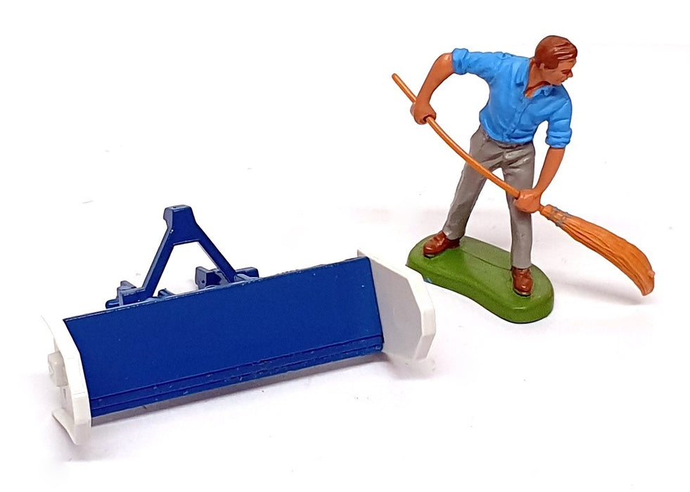 Britains Farm Models 1/32 Scale 9559 - Yard Scraper