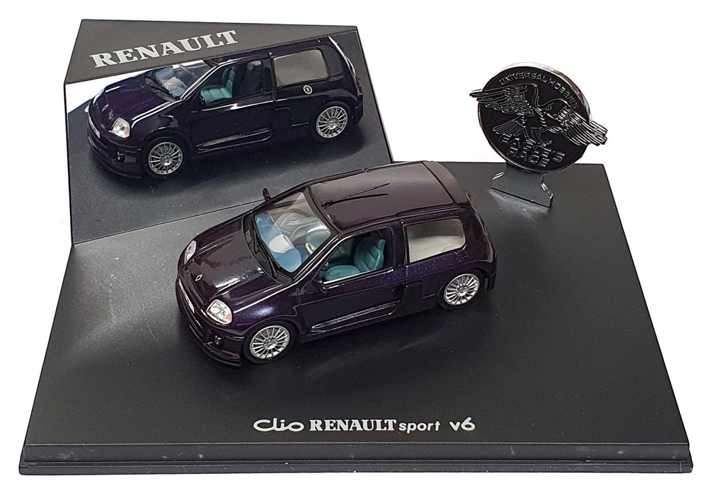 Eagle Universal Hobbies 1/43 Scale 1826 - Renault Clio Sport V6 - Purple