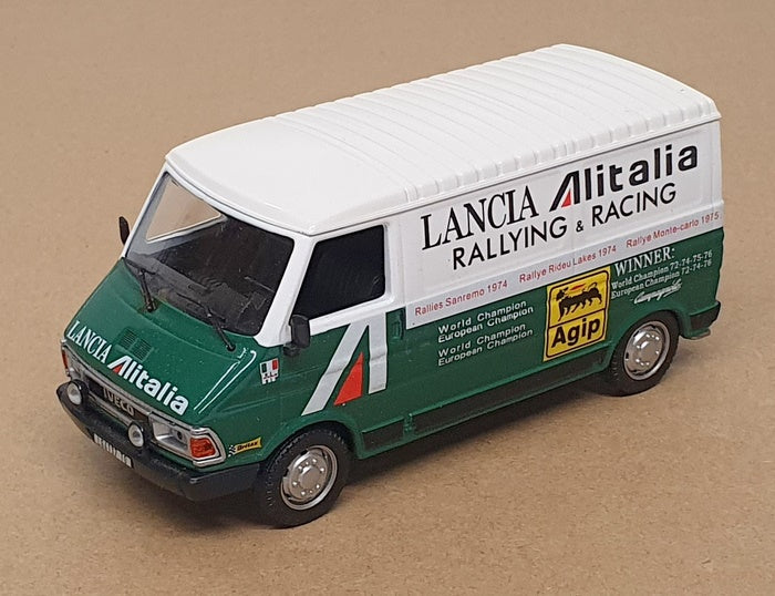 Altaya 1/43 Scale AL21525 - Iveco Van Lancia Alitalia - White/Green