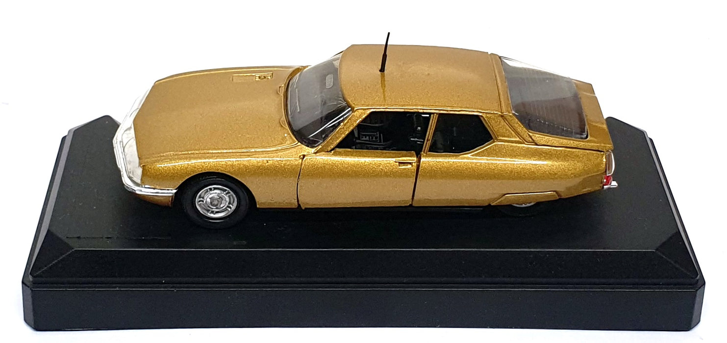 Verem 1/43 Scale Diecast V457 - 1970 Citroen SM - Gold