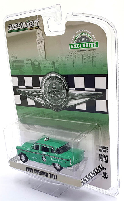 Greenlight 1/64 Scale 30232 - 1969 Checker Taxi - Green
