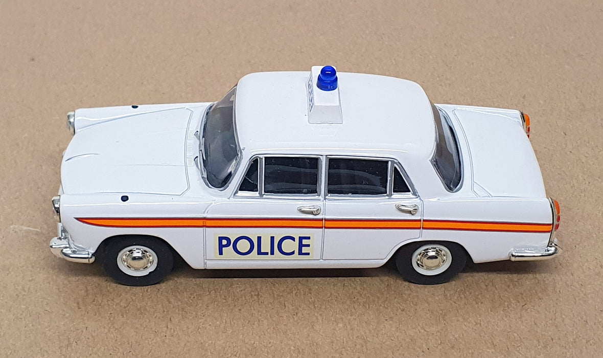 Vanguards 1/43 Scale VA44001 - Austin A60 Cambridge Sussex Police - White
