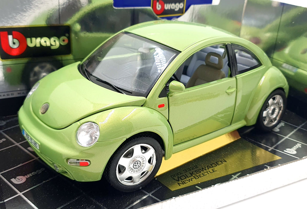 Burago 1/18 Scale Diecast 3322 - 1998 Volkswagen New Beetle - Green