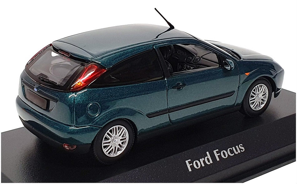 Maxichamps 1/43 Scale 940 087001 - 1998 Ford Focus - Met Green