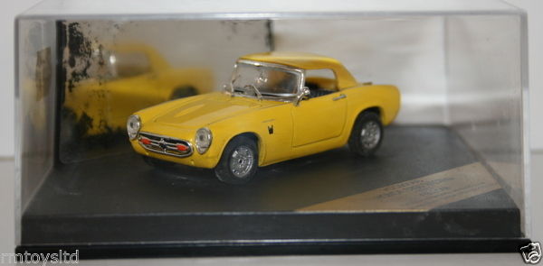 VITESSE 1/43 SCALE - VCC99066 - HONDA S800 RACING - 1967 - YELLOW