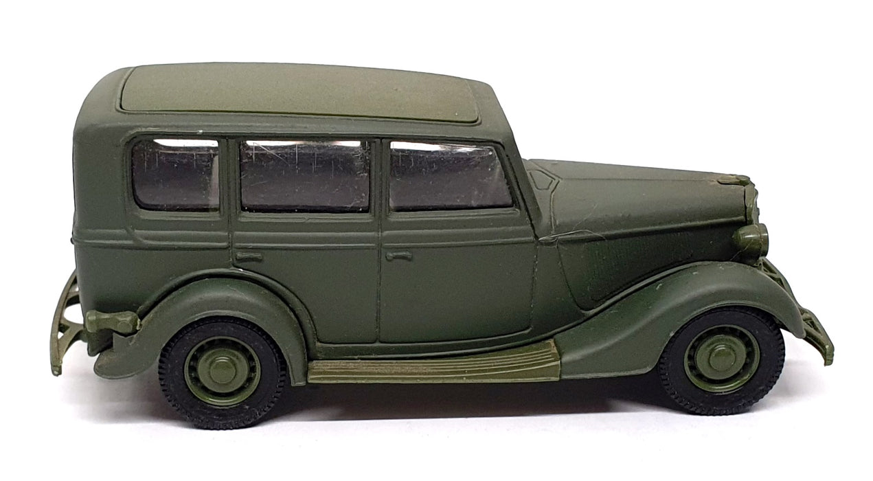 Solido 1/43 Scale 4595/7 - GAZ-M1 Staff Car Soviet Army - Green