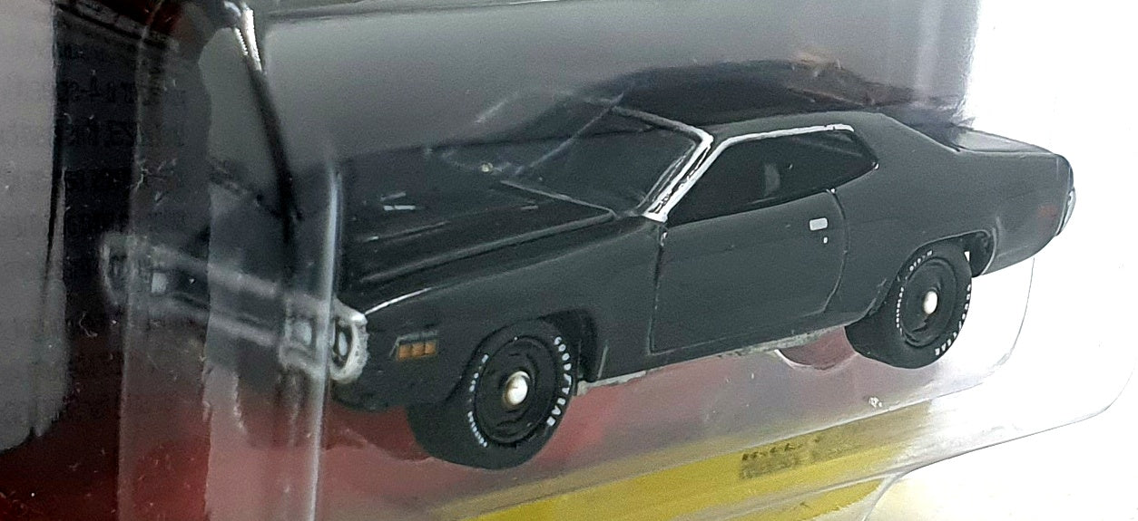 Johnny Lightning 1/64 JLSP377 Mecum Auction - 1971 Plymouth Road Runner - Black