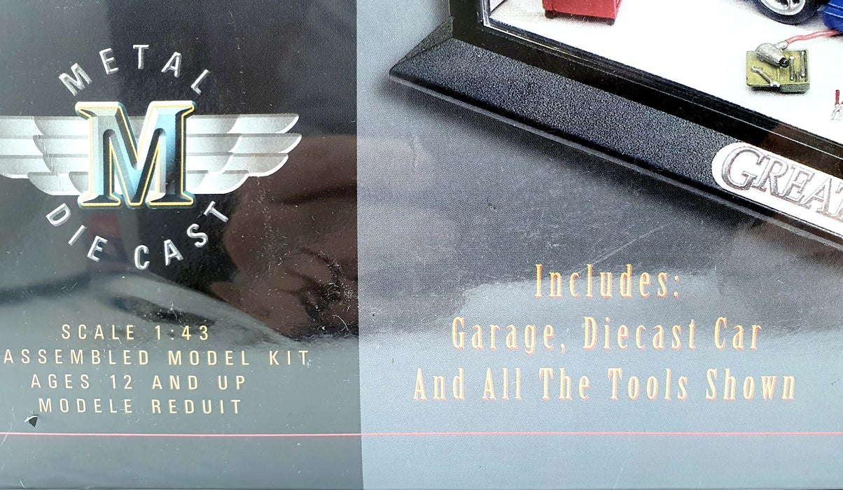 Estes 1/43 Scale 8000 - Great Garages Model Display Kit With Dodge Viper - Blue
