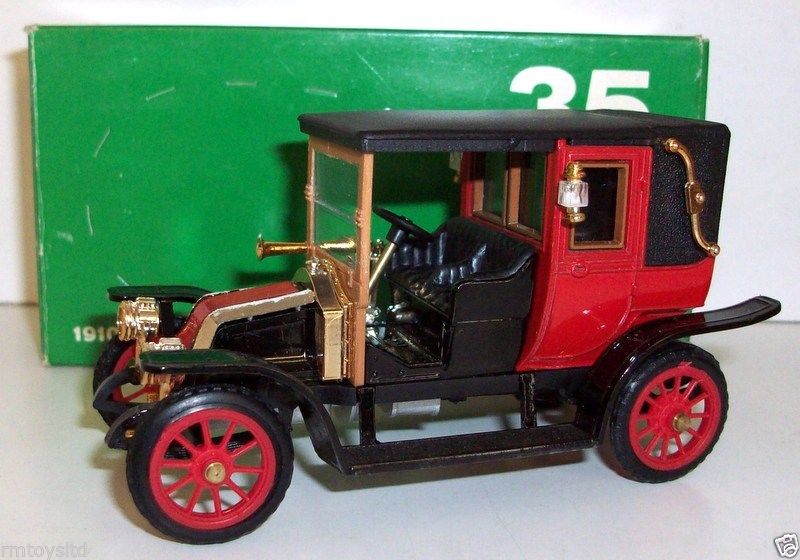 RIO 1/43 - 35 1910 RENAULT MOD FIACRE TAXIS DE LA MARNE