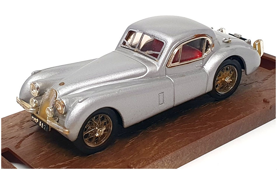 Brumm 1/43 Scale Diecast R105 - 1948 Jaguar XK120 3.5L Coupe - Silver