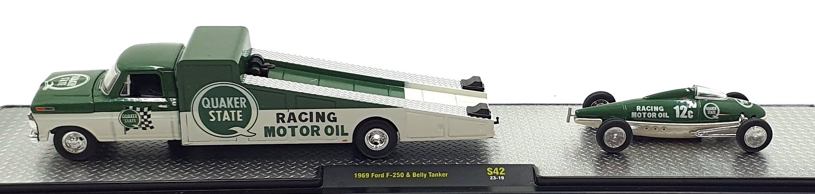 Castline M2 Machines 1/64 Scale S42 - 1969 Ford F-250 AND Belly Tanker - Green