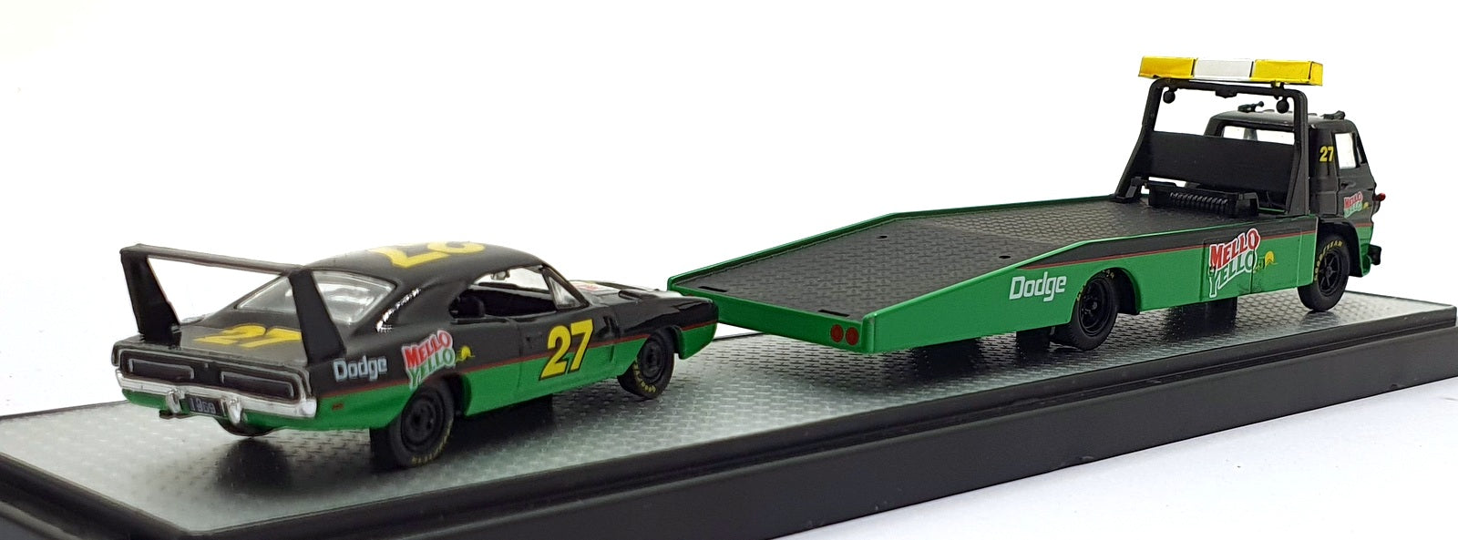 Castline M2 Machines 1/64 Scale R45 '70 Dodge L600 COE/'69 Charger Daytona HEMI