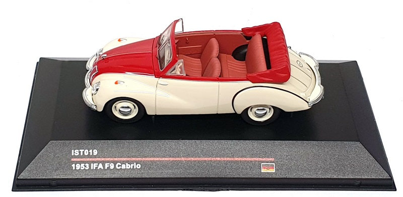 IST Models 1/43 Scale Diecast IST 019 - 1953 IFA F9 Cabrio - White/Red