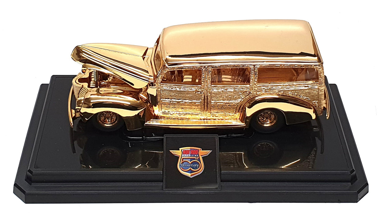 Racing Champions 1/24 Scale 07924 - 1940 Ford Woody Hot Rod - 24k Gold Plated