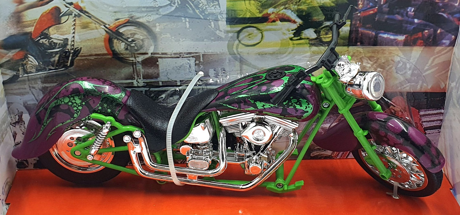 NewRay 1/12 Scale 57693 - Custom Choppers - Green/Purple/Silver