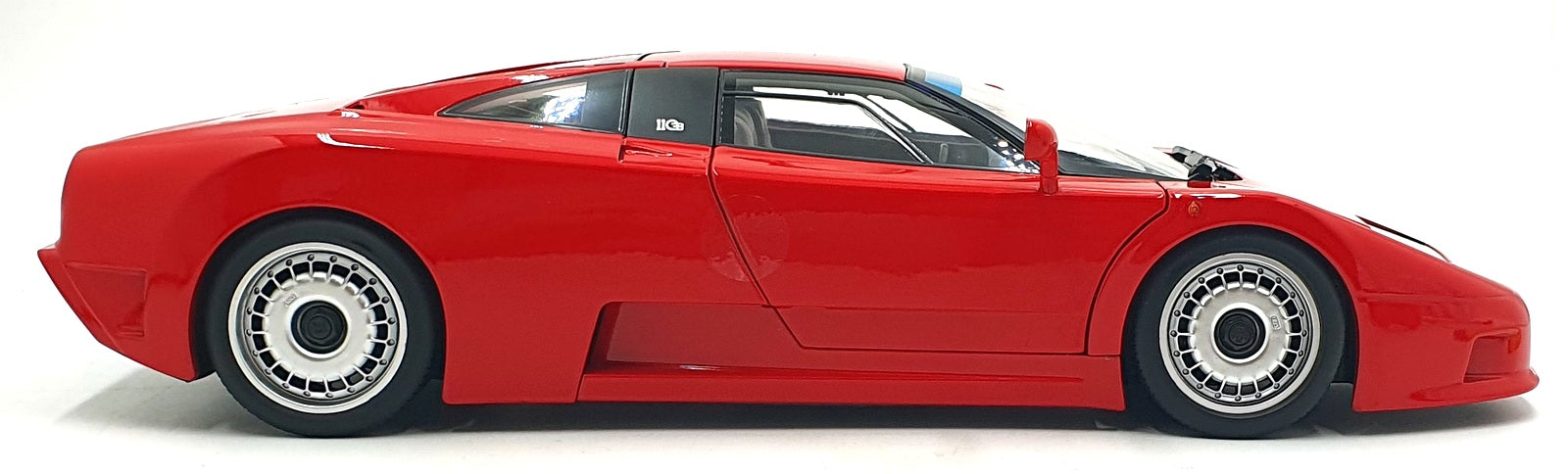KK Scale 1/12 Scale KKDC120133 - 1991 Bugatti EB110 - Red
