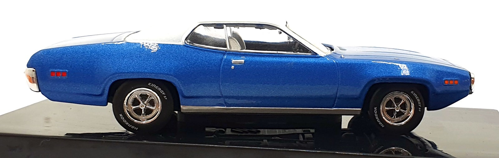 Ixo 1/43 Scale CLC601N.22 - 1971 Plymouth Satellite Sebring Plus - Met. Blue