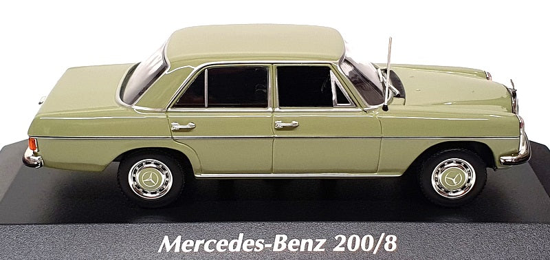 Maxichamps 1/43 Scale 940 034007 - 1968 Mercedes Benz 200/8 - Green