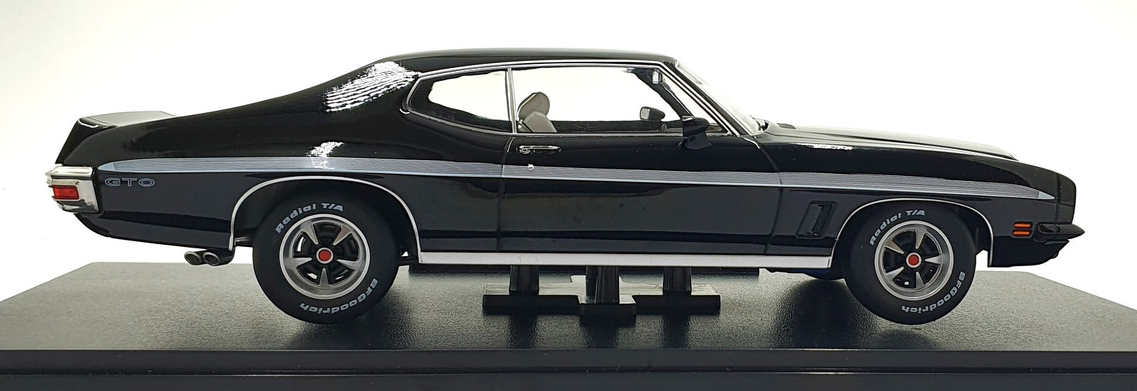 KK Scale 1/18 Scale Diecast KKDC181351 - 1972 Pontiac Le Mans GTO - Black