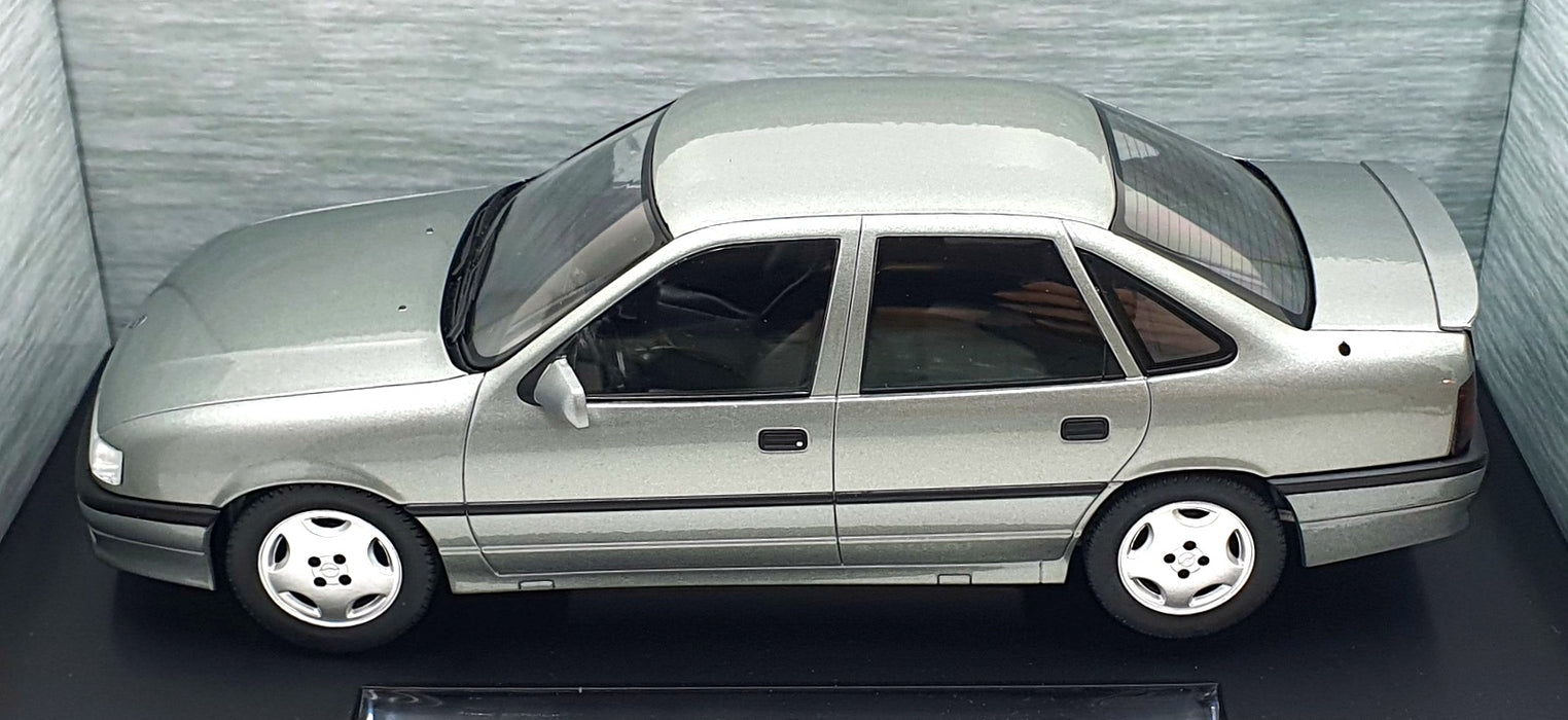 Model Car Group 1/18 Scale MCG18462 - Opel Vectra A2000 - Met. Grey