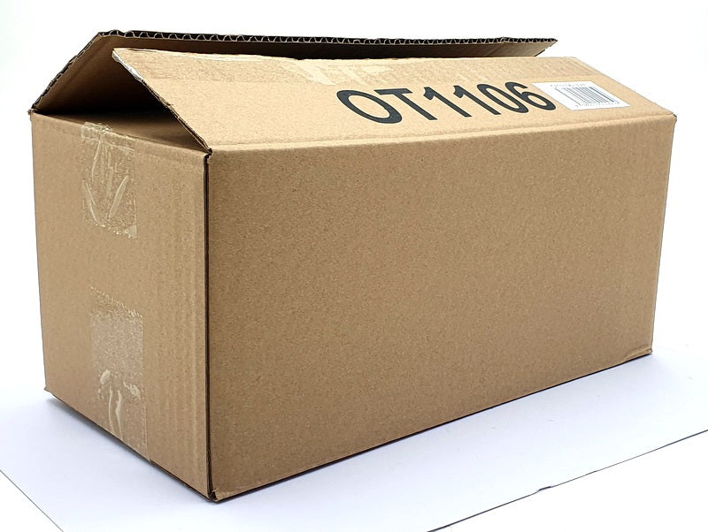 Otto 1/18 Scale Model Car OT1106 - Mini Clubman (F54) JCW - Silver/Red