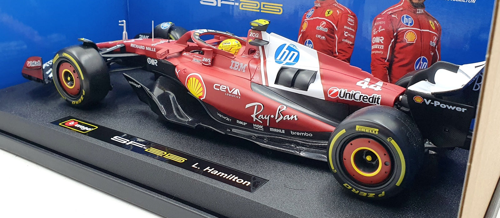 Burago 1/18 Scale Diecast 18-16816 - Ferrari SF-25 L.Hamilton #44 F1