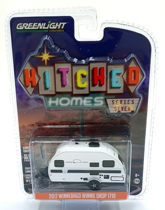 Greenlight 1/64 Scale 34070-D - 2017 Winnebago Wnnie Drop 1710 - White