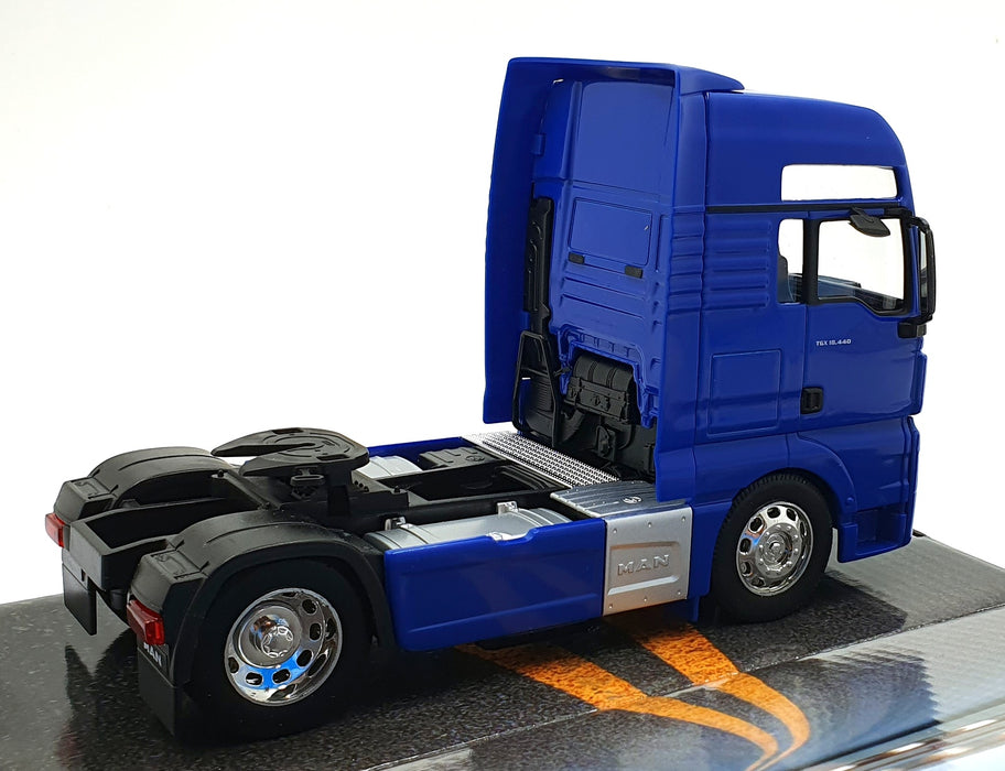 Welly 1/32 Scale 32650S-W - MAN TGX XXL Truck Tractor - Blue
