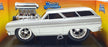 Muscle Machine 1/18 Scale Diecast 71166 - 1965 Chevrolet Chevelle Wagon - Silver