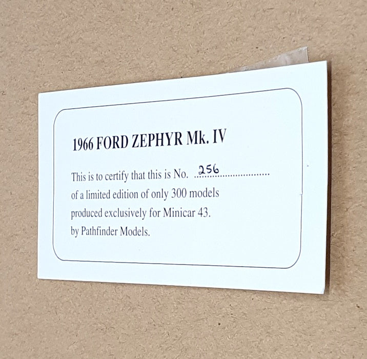 Pathfinder Minicar 43 1/43 Scale MC66P - 1966 Ford Zephyr Mk. IV Police - White