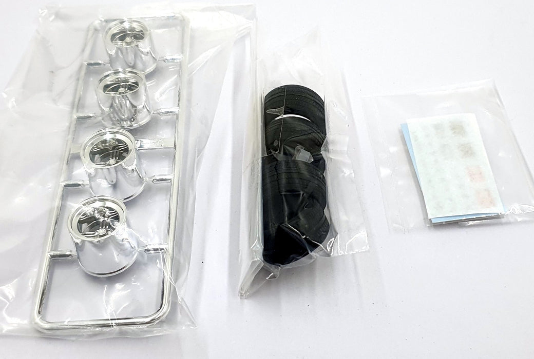 Aoshima 1/24 Scale 05322 - Shadow Spoke (4H) 14' Wheels & Tyres Set #29