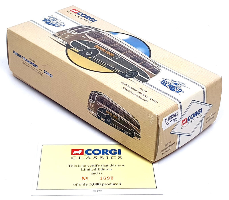 Corgi 1/50 Scale 97179 - Burlingham Seagull Coach Banfields Coaches - Green