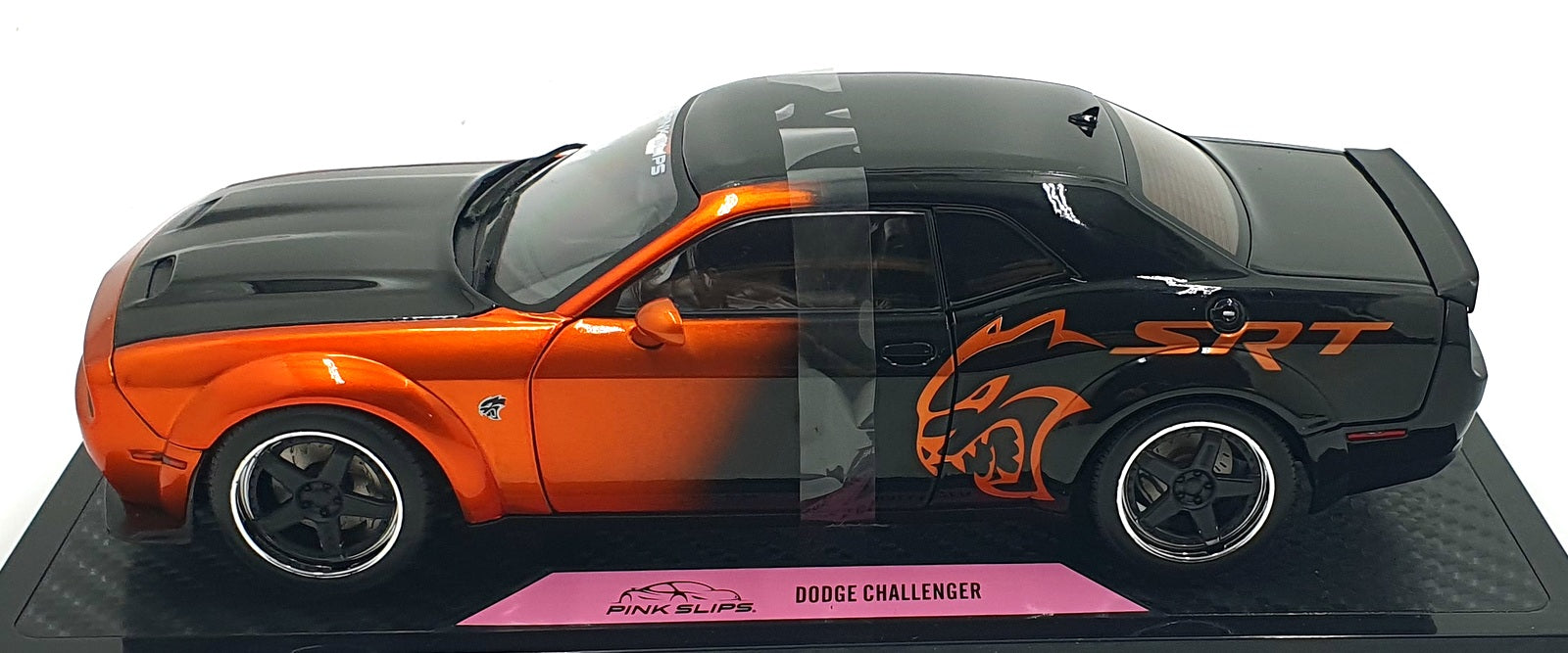 Jada Pink Slips 1/18 Scale 35722 - Dodge Challenger - Met. Orange/Black
