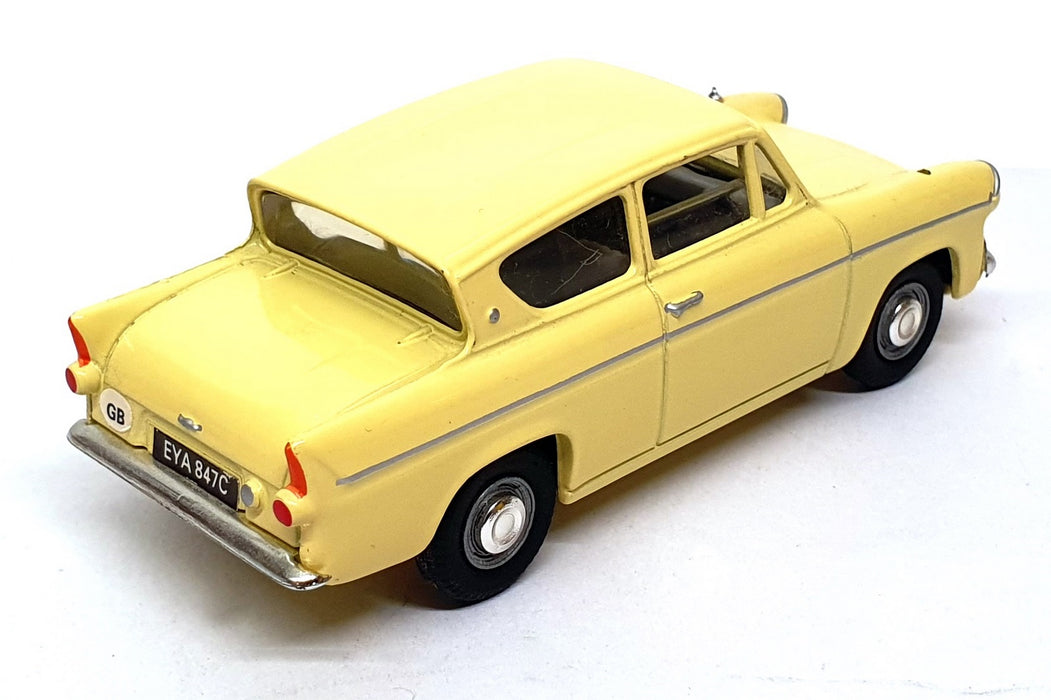 Vanguards 1/43 Scale Diecast VA1008 - Ford Anglia - Yellow