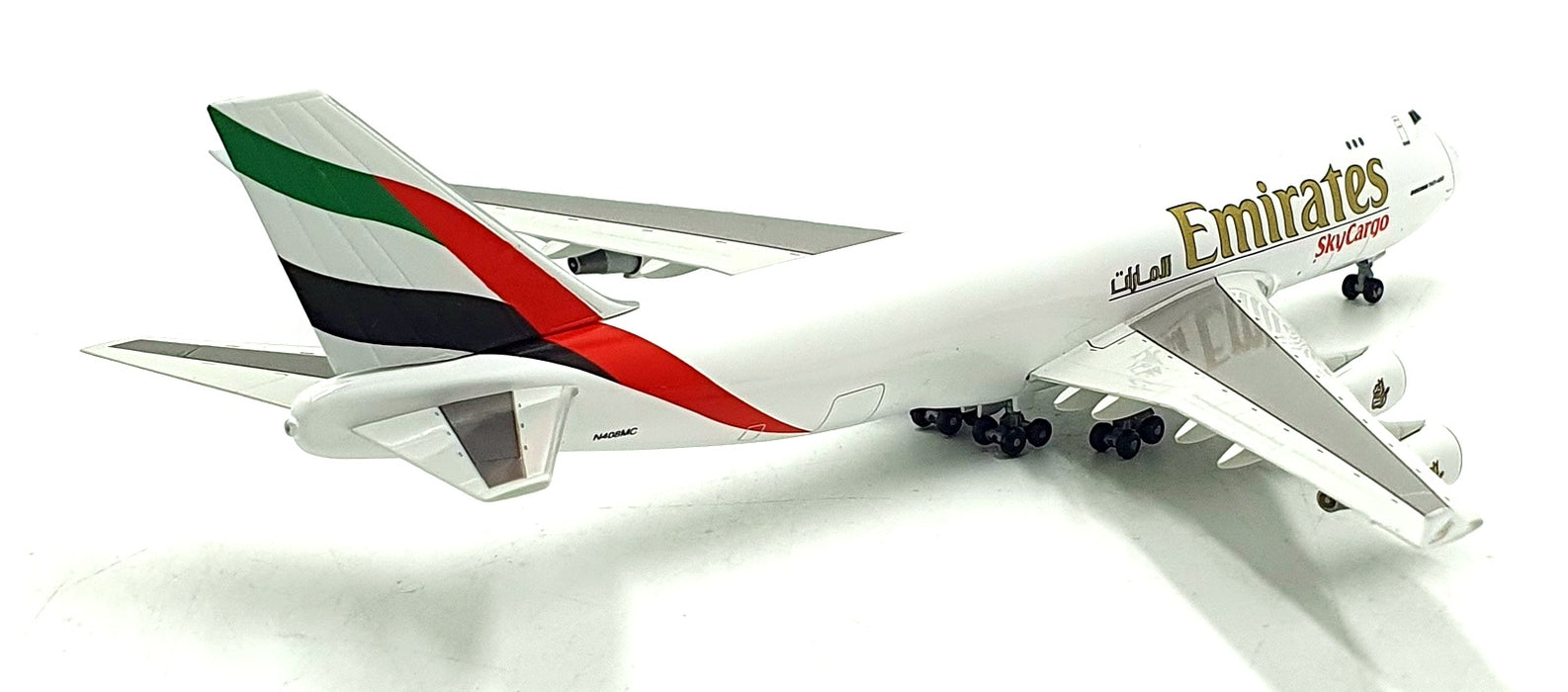 Dragon Wings 1/400 Scale 55318 - Emirates Sky Cargo B747-47UF Aircraft