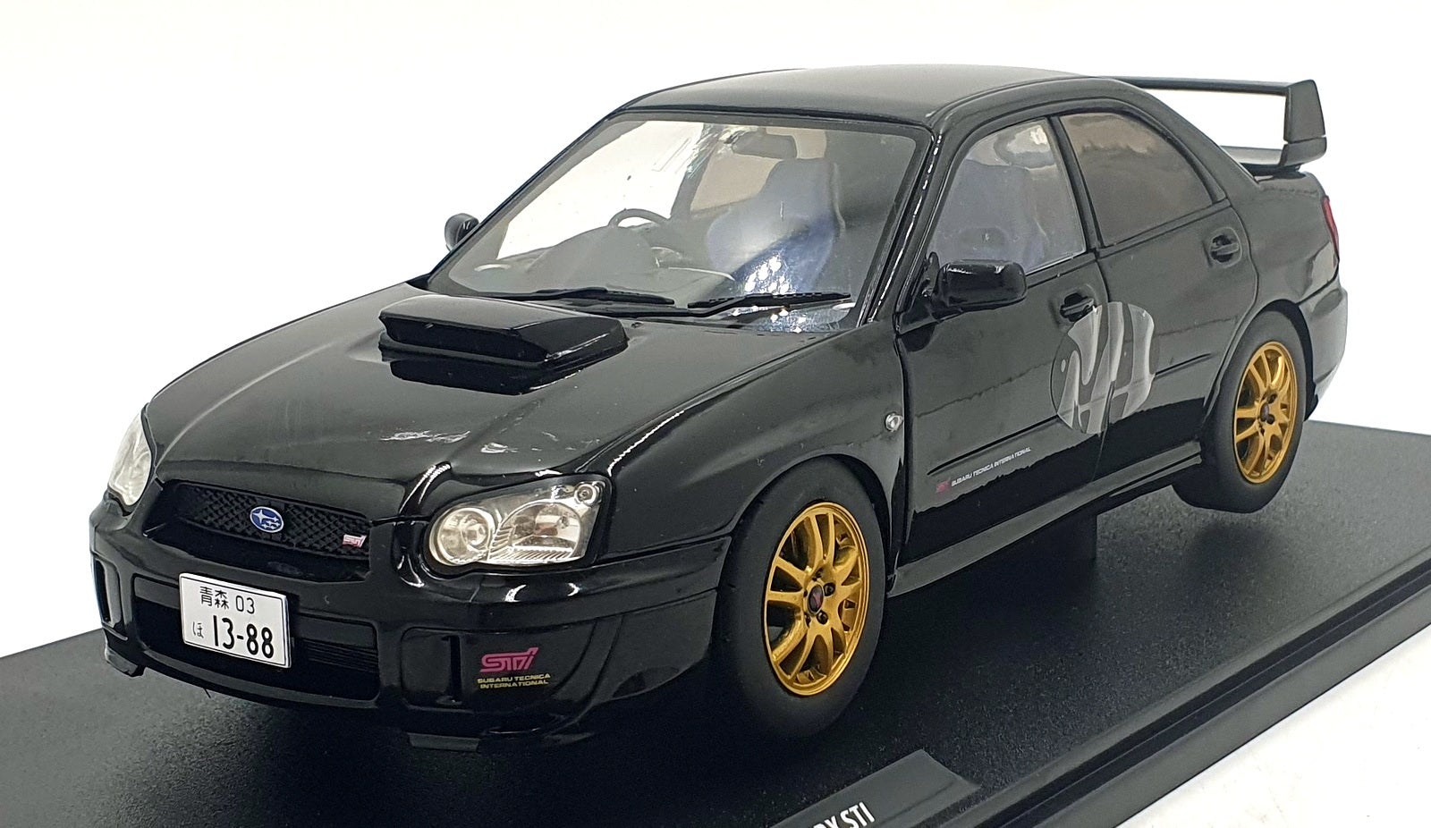 Solido 1/18 Scale S1812305 - 2004 Subaru Impreza WRX STI - Black 