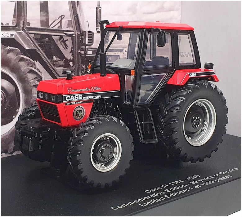 Universal Hobbies 1/32 Scale Diecast UH6435 - Case International Tractor - Red