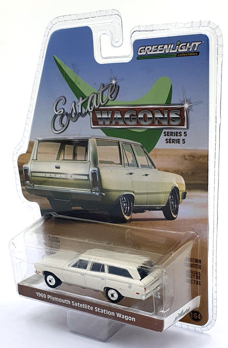 Greenlight 1/64 Scale 29990-B - 1969 Plymouth Satellite Station Wagon - Cream