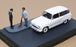Altaya La Route Bleue 1/43 Scale DIR112 Simca Aronde Chatelaine Diorama - White
