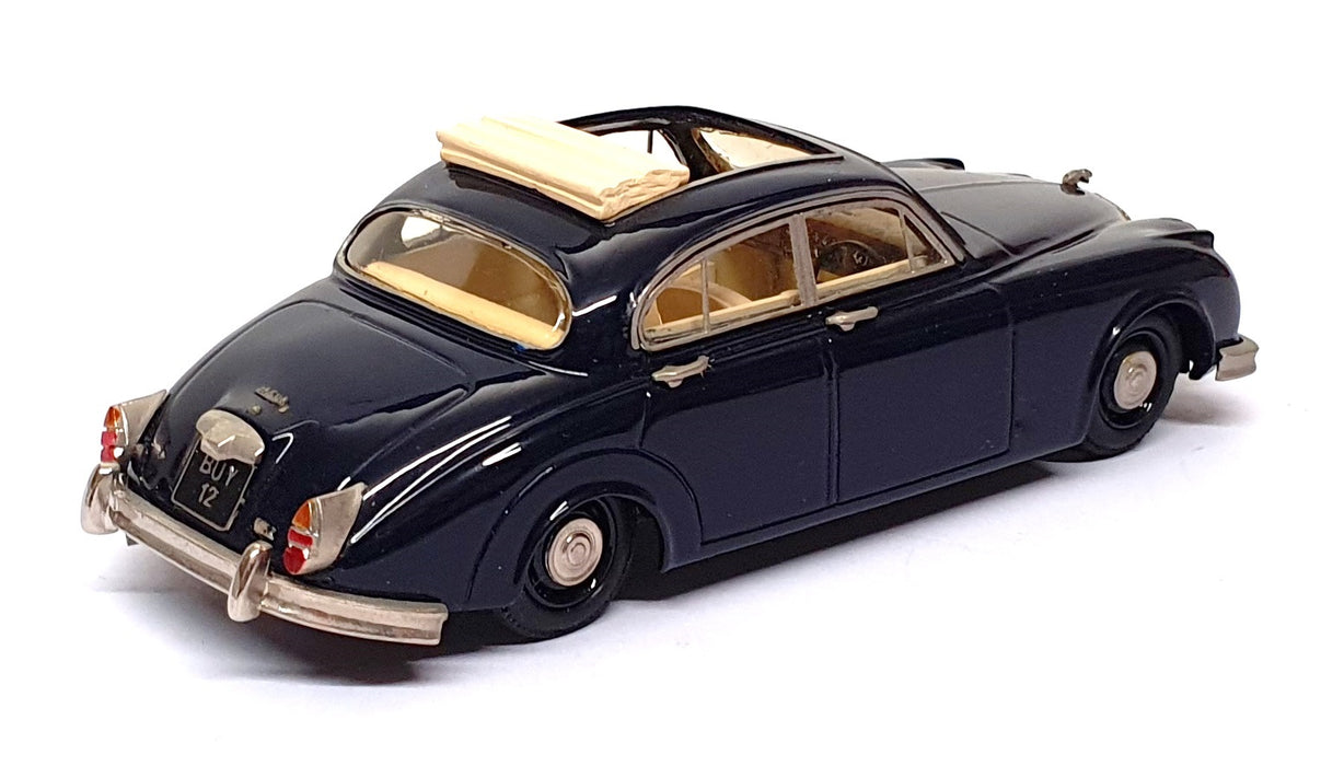 SMTS 1/43 Scale CL20 - Jaguar Mk2 With Cream Sunroof - Blue
